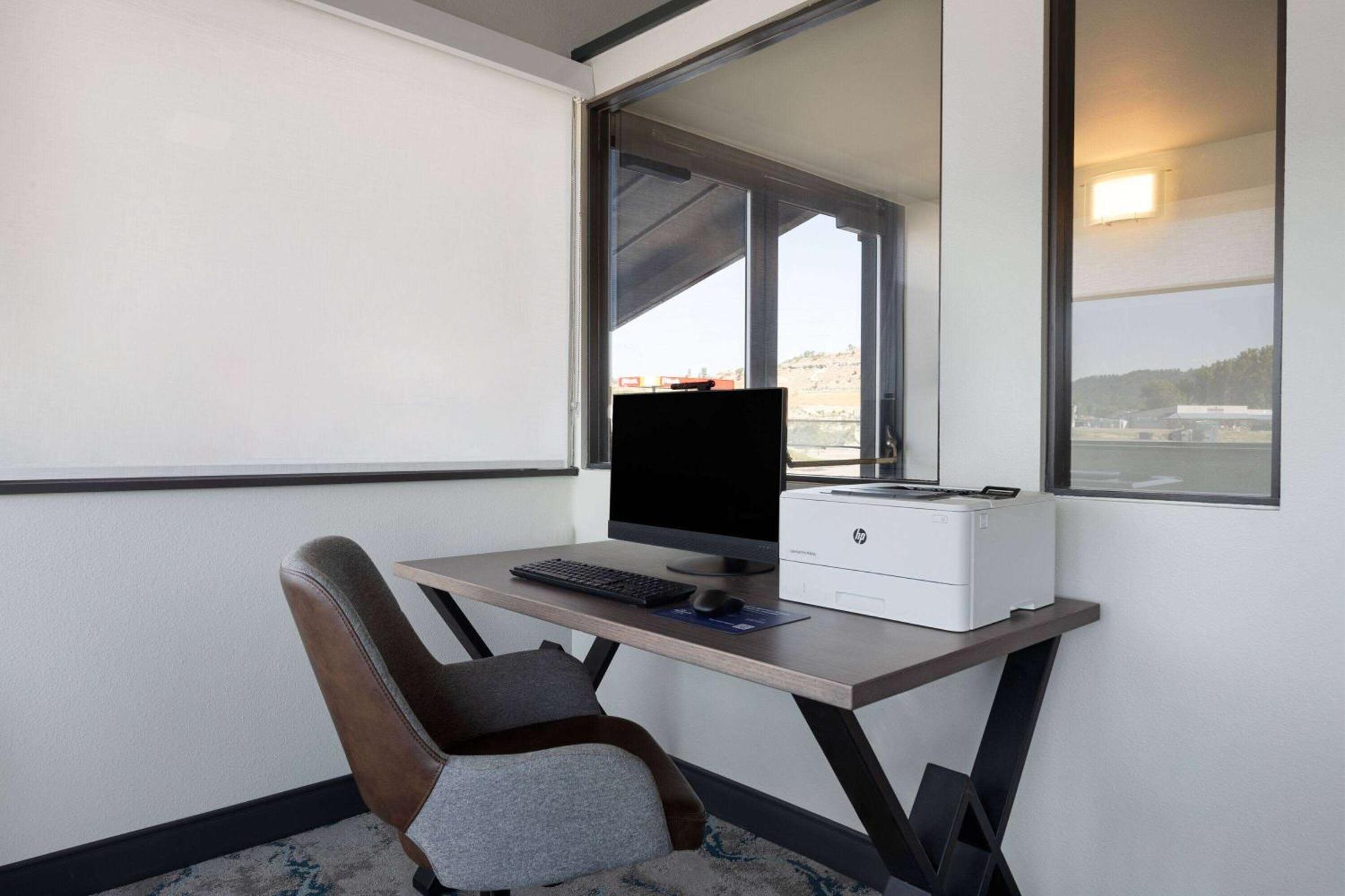 Hotel Super 8 By Wyndham Columbus Exteriér fotografie