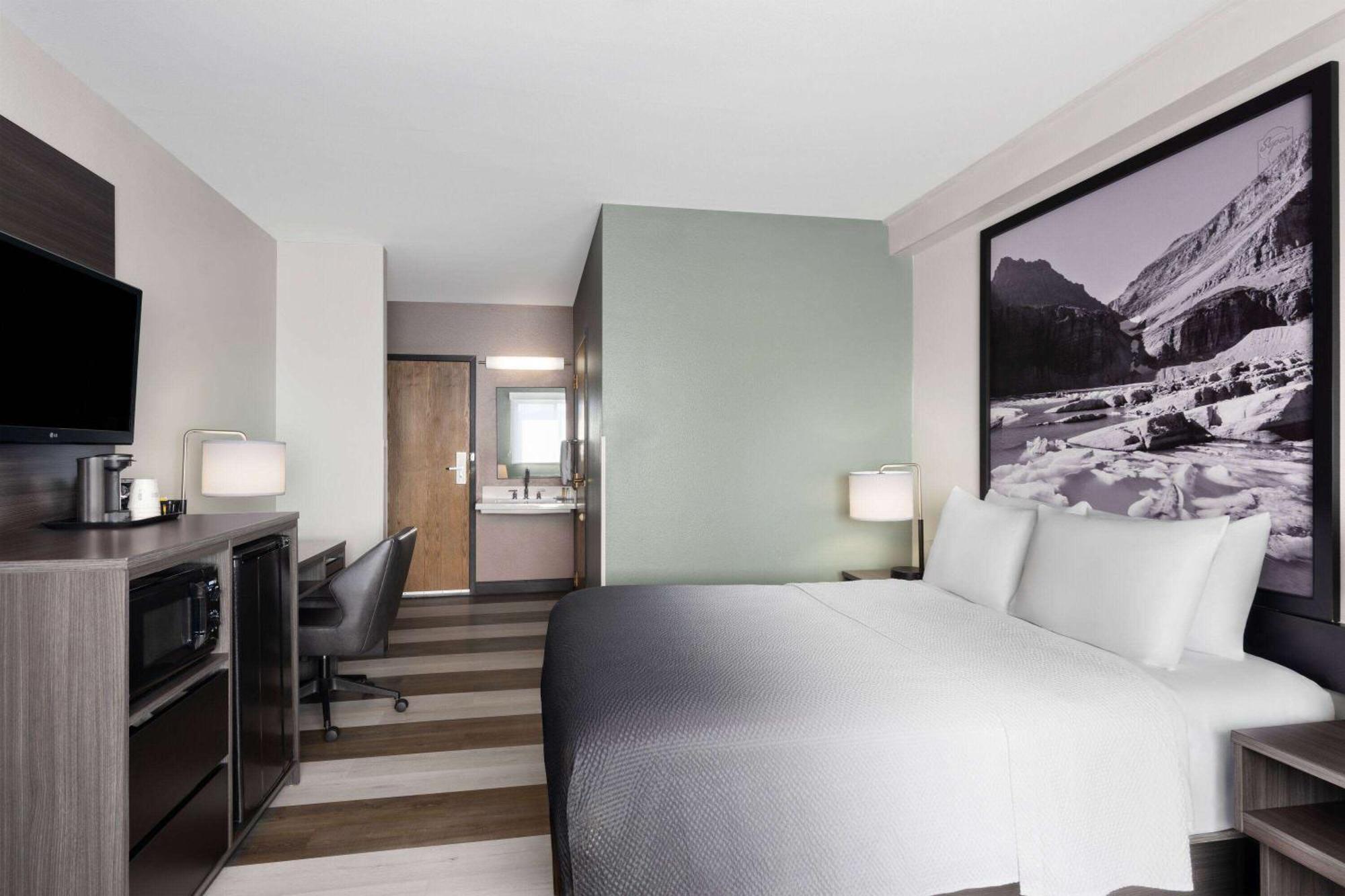 Hotel Super 8 By Wyndham Columbus Exteriér fotografie