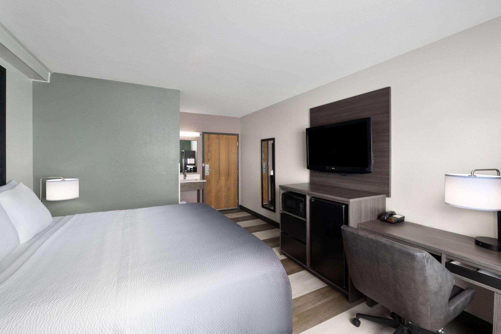Hotel Super 8 By Wyndham Columbus Exteriér fotografie